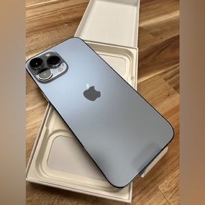 Iphone 13 pro max 128gb sierra blue